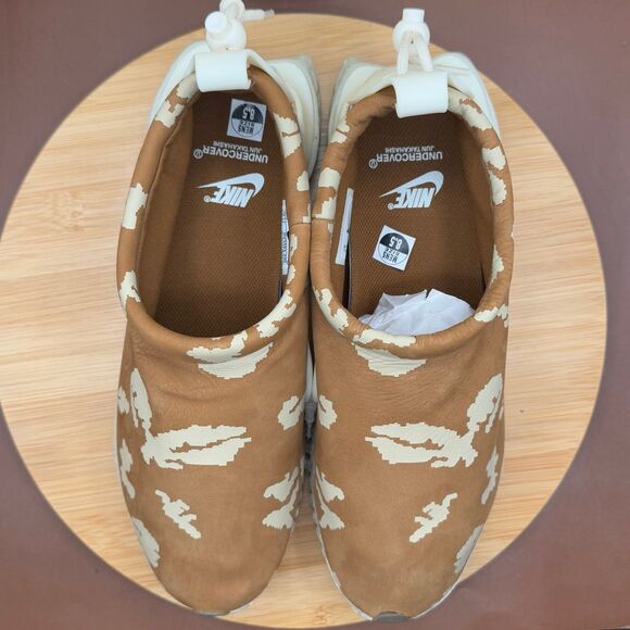 Nike Moc Flow SP / Undercover Ale Brown Red White Men’s Size 8.5 NWT - Picture 10 of 12